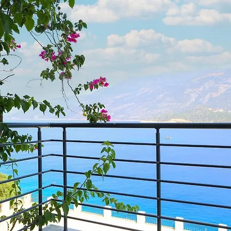 Apartment Stella Sea View & Access To Sea
