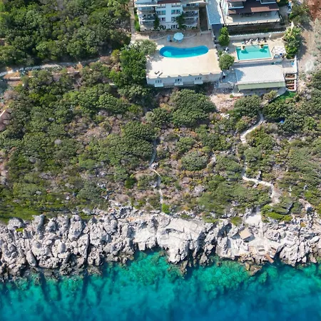 Stella Sea View Access To Sea Апартаменты *